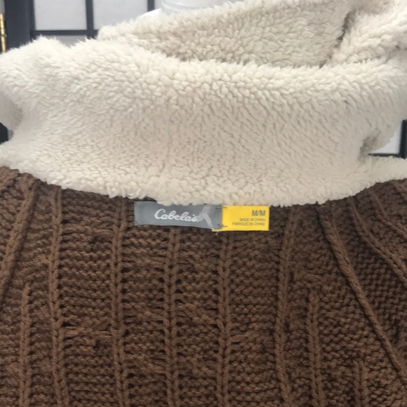 Cabelas button up sweater - Picture 7 of 8